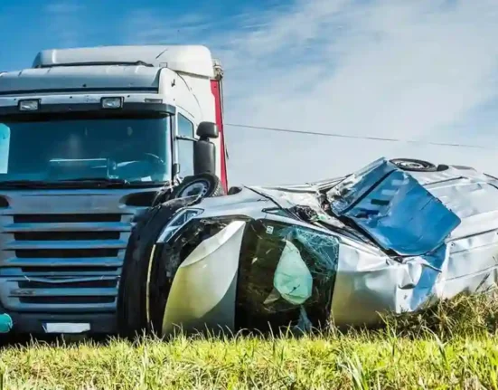 Truck accident lawyers